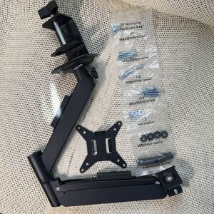 Single Monitor Arm Desk Mount Adjustable VESA 75x75 100x100 Clamp Mount New